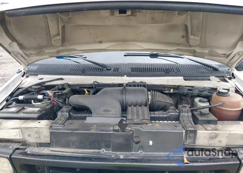 2003 Ford E-250 Commercial/Recreational z USA, uszkodzony, nr VIN 1FTNE24W53HB17371